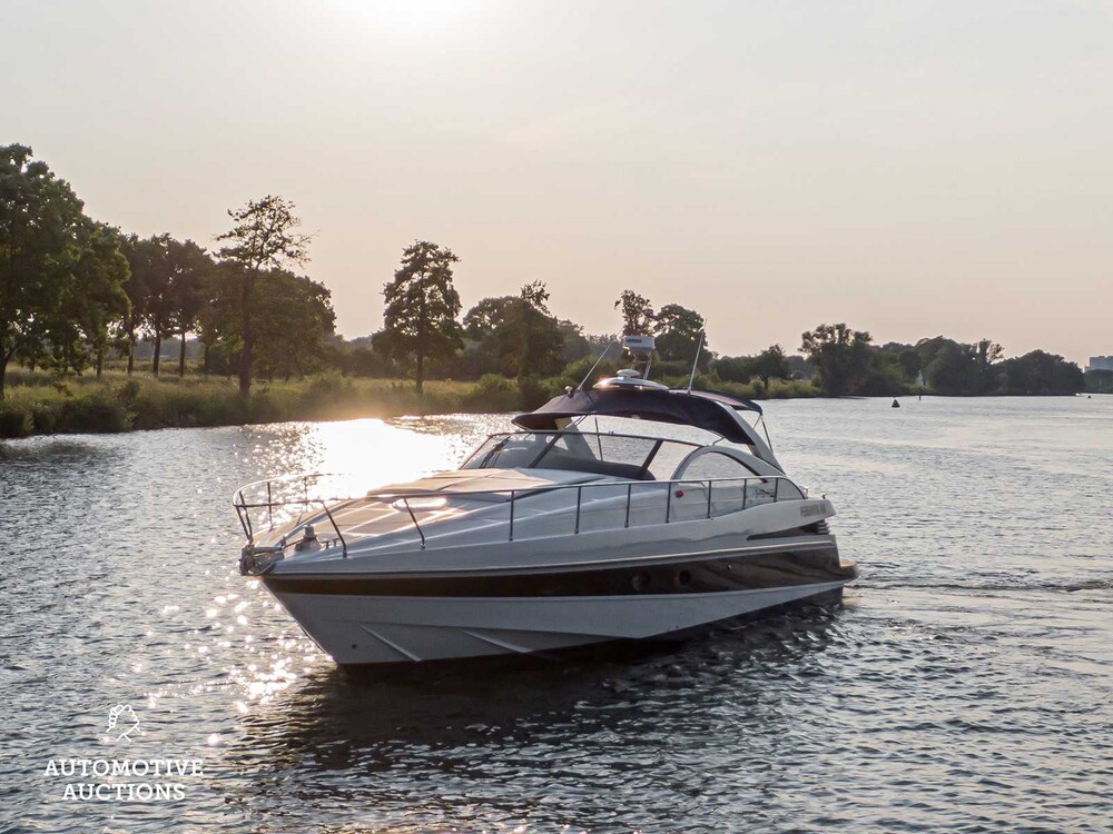Pershing PERSHING 45 1220hp 2x V12 High-Performance Yacht