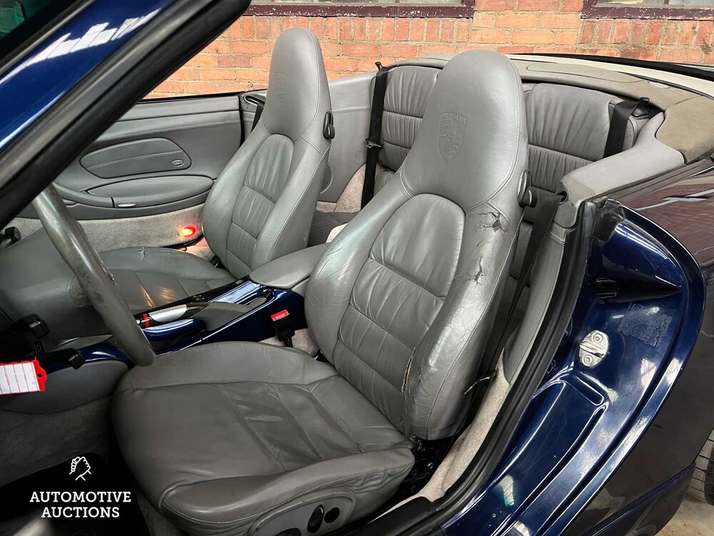 Porsche 911 996 Carrera 4 Cabrio 3.6 320PS 2002 Youngtimer