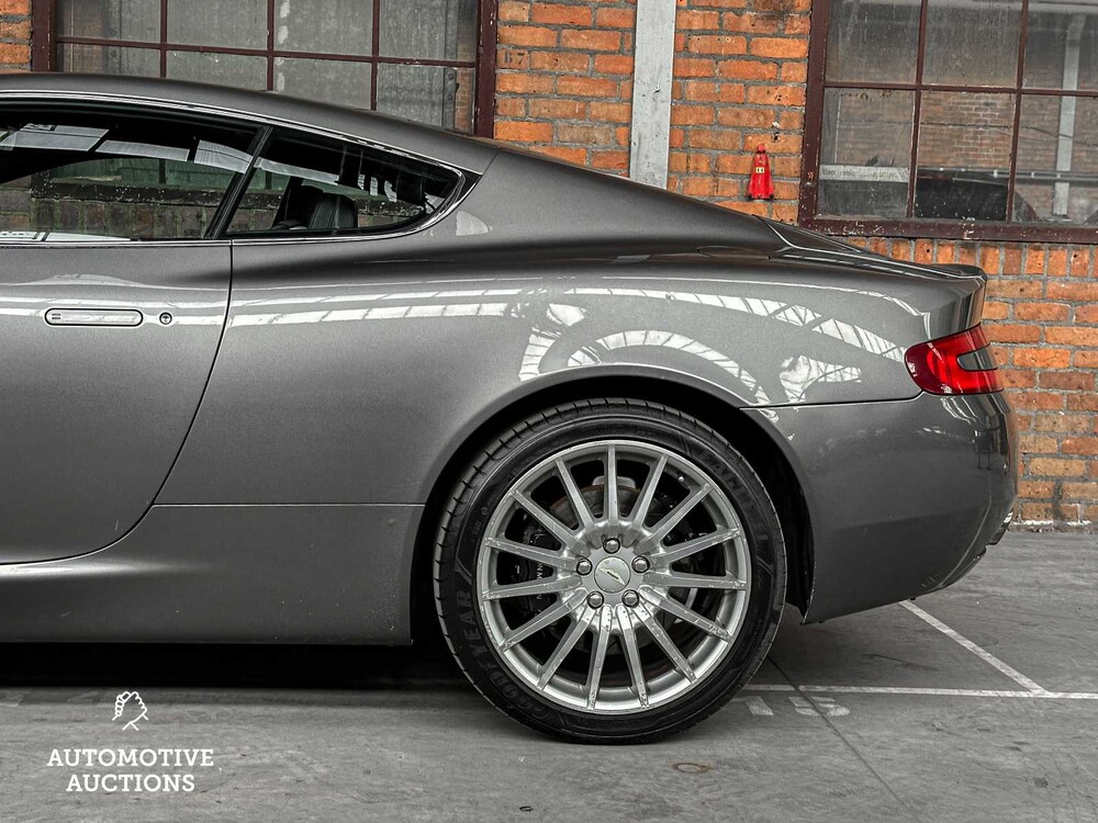 Aston Martin DB9 5.9 V12 457PS 2005 Youngtimer