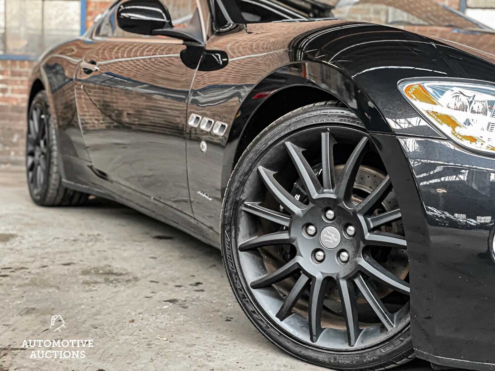 Maserati GranTurismo S 4.7 V8 440pk 2010