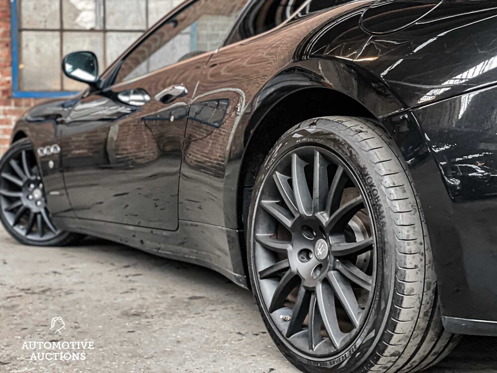 Maserati GranTurismo S 4.7 V8 440pk 2010