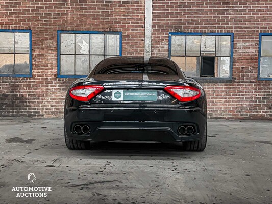 Maserati GranTurismo S 4.7 V8 440hp 2010