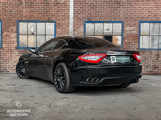 Maserati GranTurismo S 4.7 V8 440hp 2010