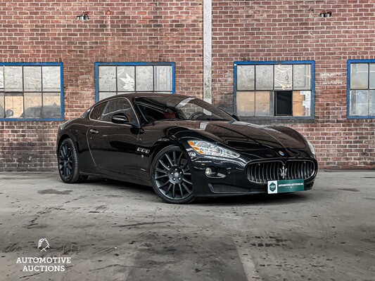 Maserati GranTurismo S 4.7 V8 440hp 2010