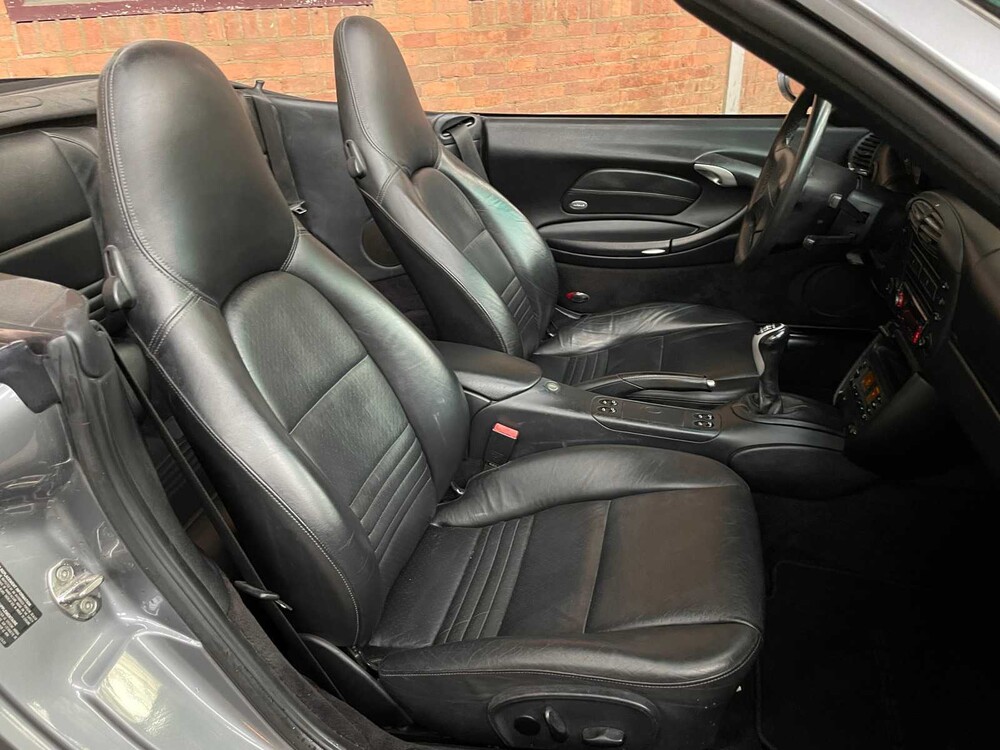 Porsche 911 996 Carrera Cabriolet 3.4 300pk 2001 Youngtimer