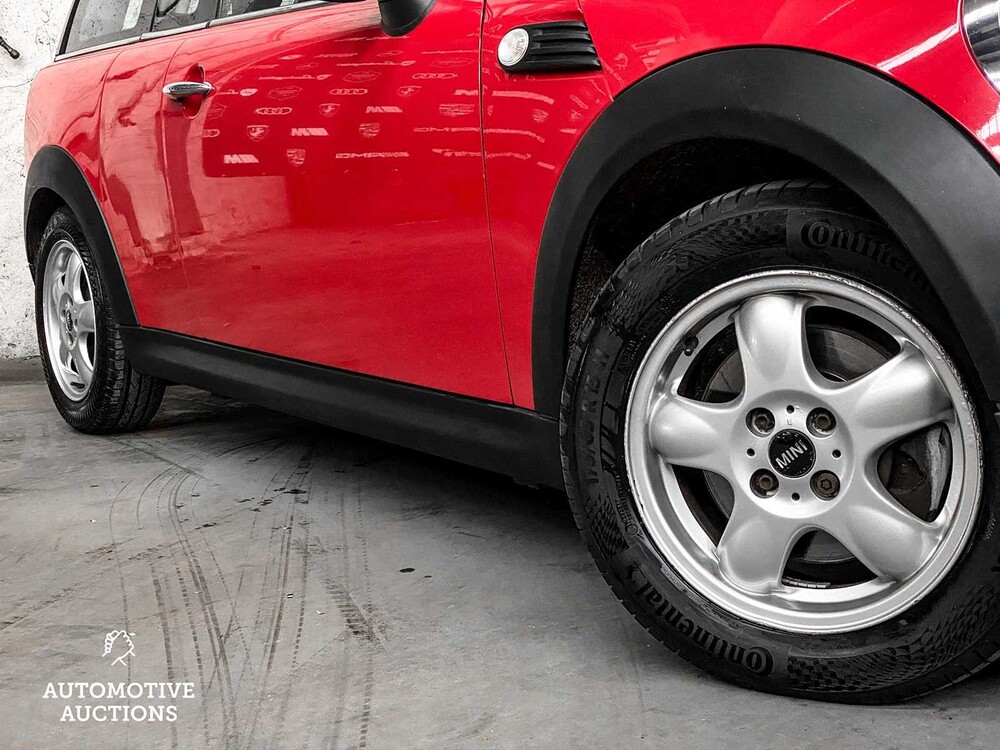  Mini Clubman 1.6 Cooper Bns Line 120pk 2010 -Orig. NL-, 10-LKN-6