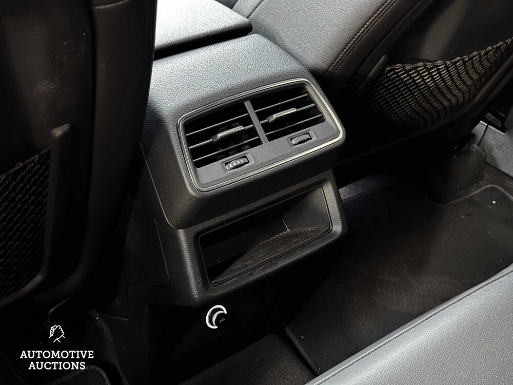 Audi E-Tron 50 Quattro Launch edition plus 71 kWh 313pk 2019 ORIG-NL, G-157-XV