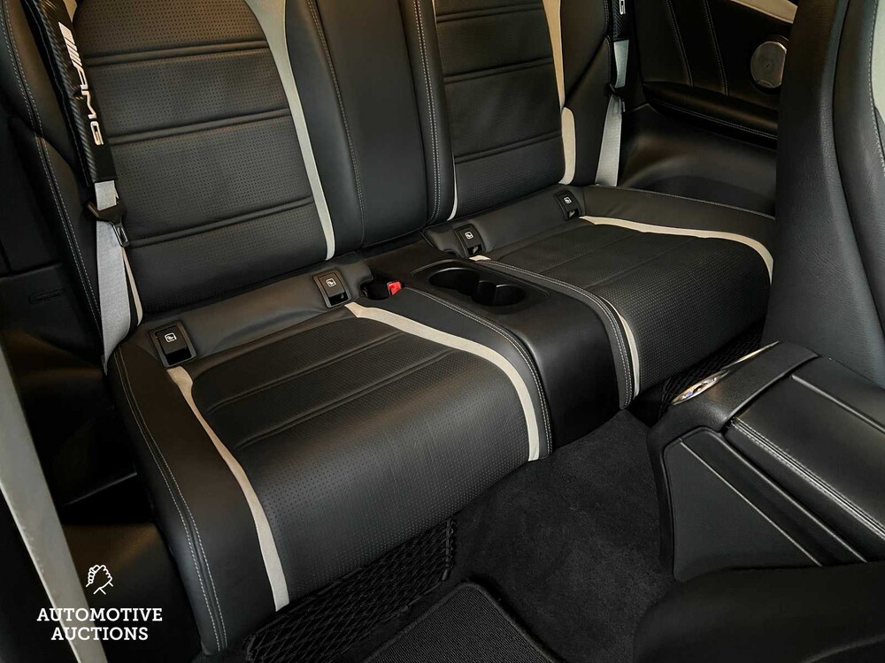 Mercedes-Benz C63s AMG Coupe 510pk V8 BI-Turbo FACELIFT 2019 NIGHT-Edition