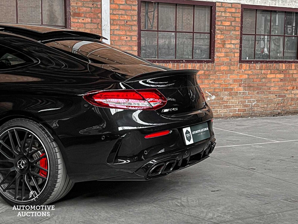 Mercedes-Benz C63s AMG Coupe 510pk V8 BI-Turbo FACELIFT 2019 NIGHT-Edition
