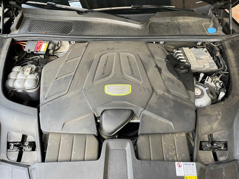 Porsche Cayenne E-Hybrid 3.0 V6 462PS 2019 Plug-In (ORIG-NL + 1. EIG), G-125-KD