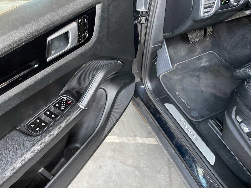 Porsche Cayenne E-Hybrid 3.0 V6 462pk 2019 Plug-In (ORIG-NL + 1e EIG), G-125-KD