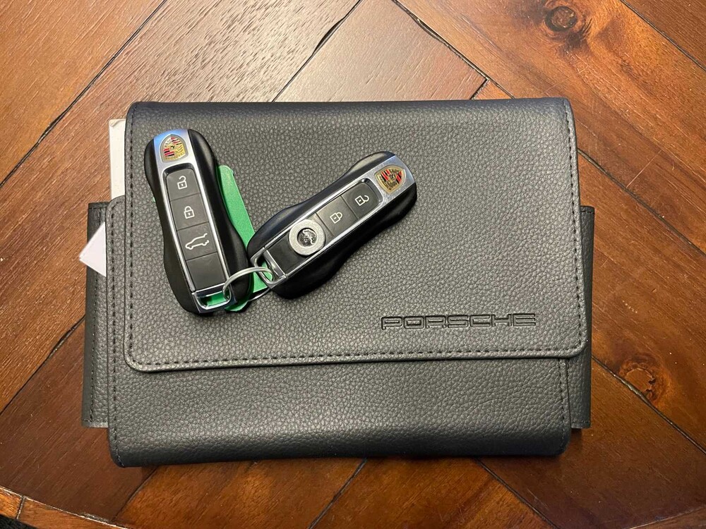 Porsche Cayenne E-Hybrid 3.0 V6 462pk 2019 Plug-In (ORIG-NL + 1e EIG), G-125-KD