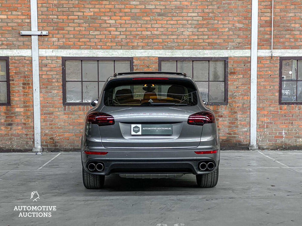 Porsche Cayenne S E-Hybrid 3.0 V6 416PS Plug-In FACELIFT 2015 ORIG-GB, 3-ZHG-85