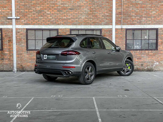 Porsche Cayenne S E-Hybrid 3.0 V6 416PS Plug-In FACELIFT 2015 ORIG-GB, 3-ZHG-85