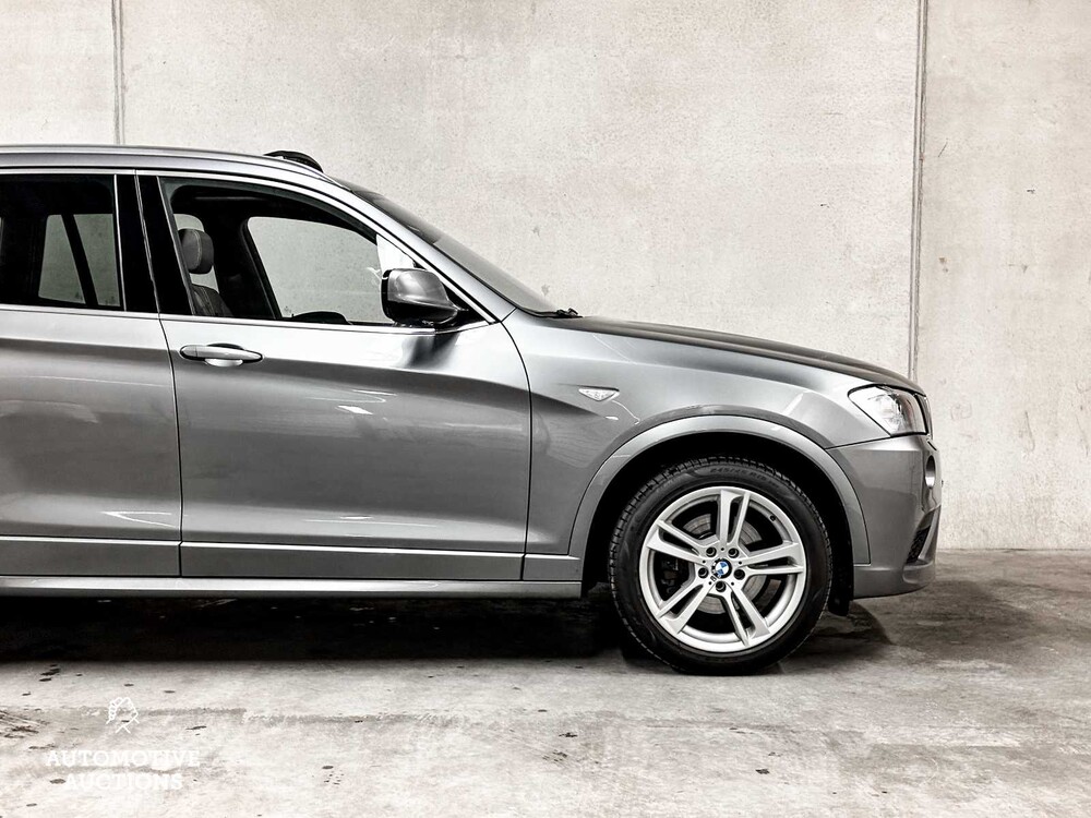 BMW X3 xDrive28i High Executive M-Sport 245PS 2014 (ORIGINAL-GB), 3-TKL-82