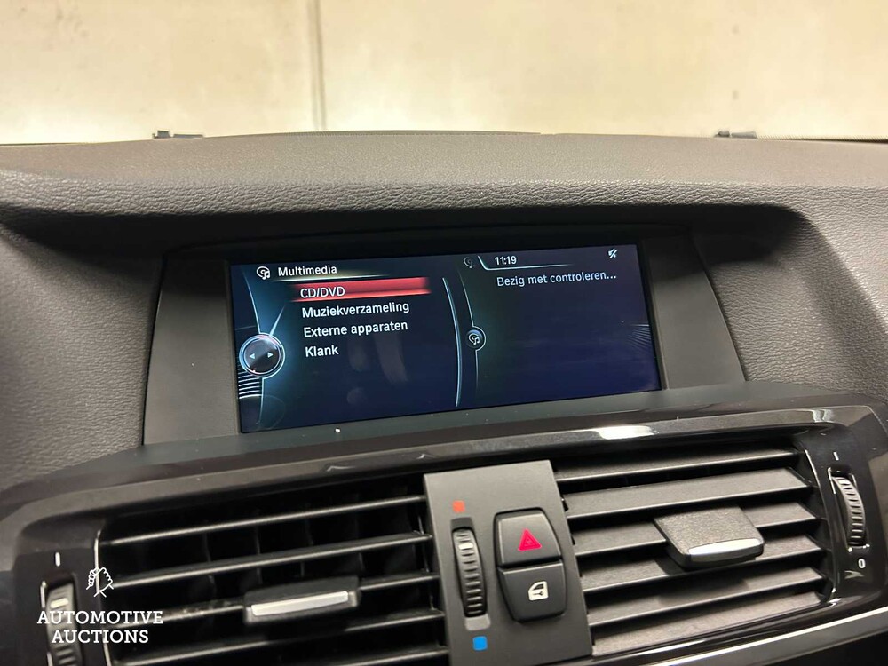 BMW X3 xDrive28i High Executive M-Sport 245PS 2014 (ORIGINAL-GB), 3-TKL-82