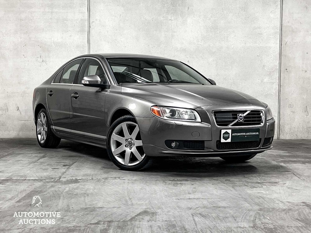 Volvo S80 4.4 V8 AWD Summum 315PS 2006, 22-ZB-PH Youngtimer