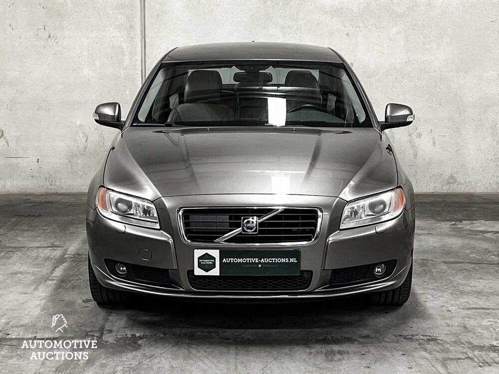 Volvo S80 4.4 V8 AWD Summum 315PS 2006, 22-ZB-PH Youngtimer