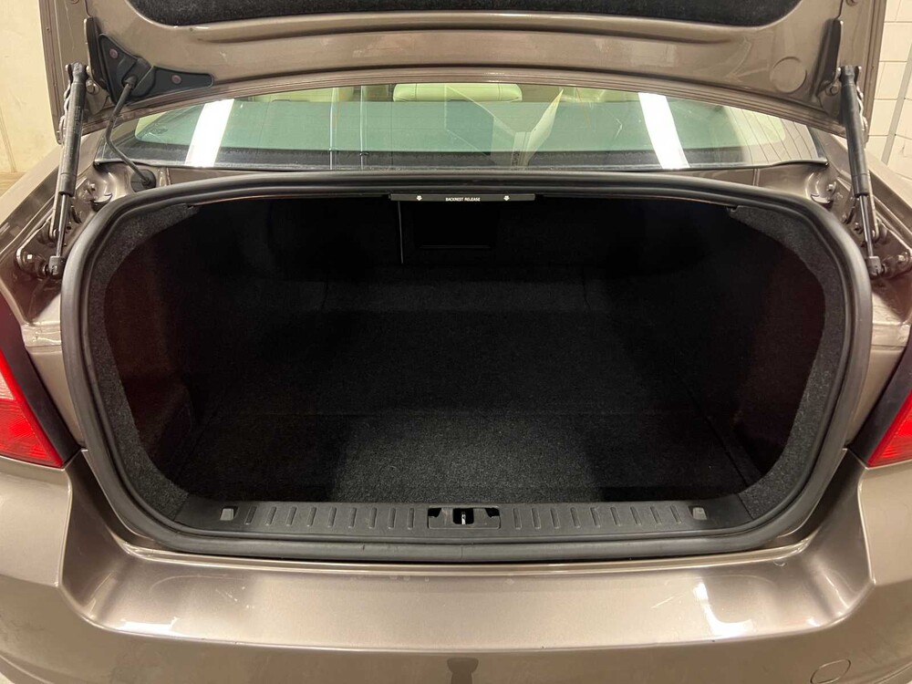 Volvo S80 4.4 V8 AWD Summum 315PS 2006, 22-ZB-PH Youngtimer