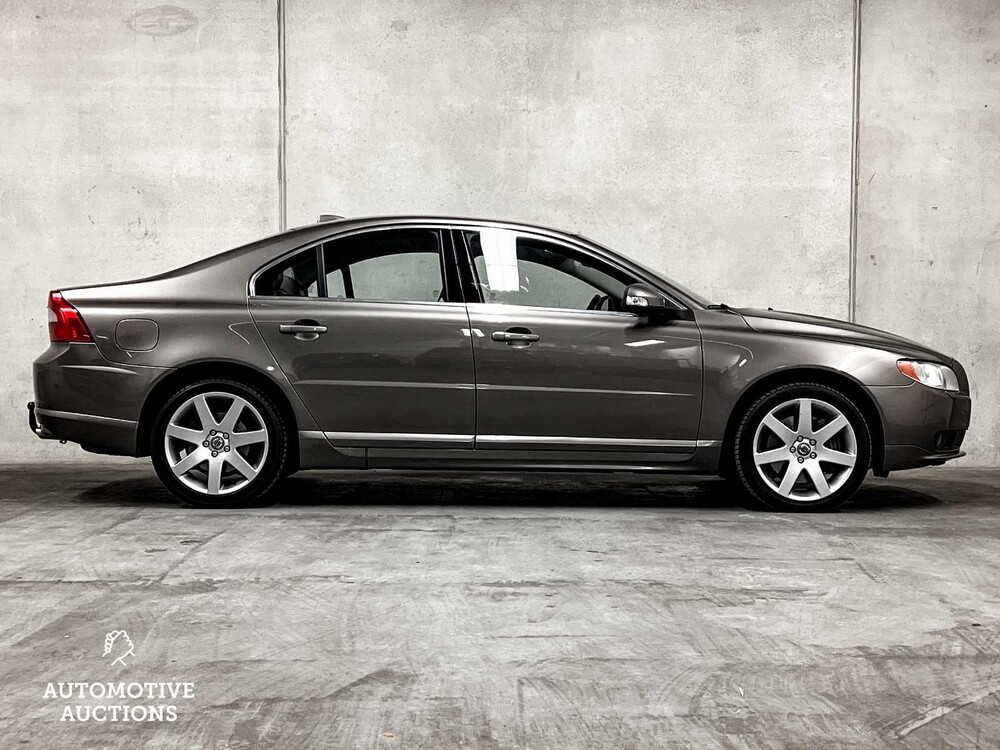 Volvo S80 4.4 V8 AWD Summum 315PS 2006, 22-ZB-PH Youngtimer