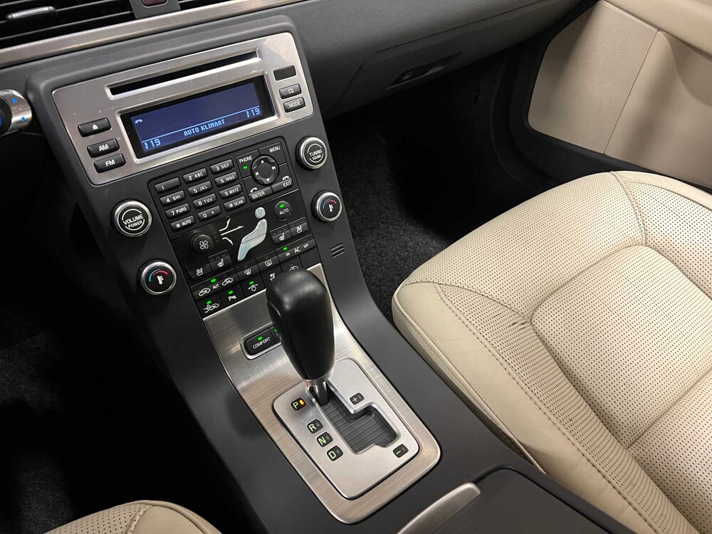 Volvo S80 4.4 V8 AWD Summum 315PS 2006, 22-ZB-PH Youngtimer