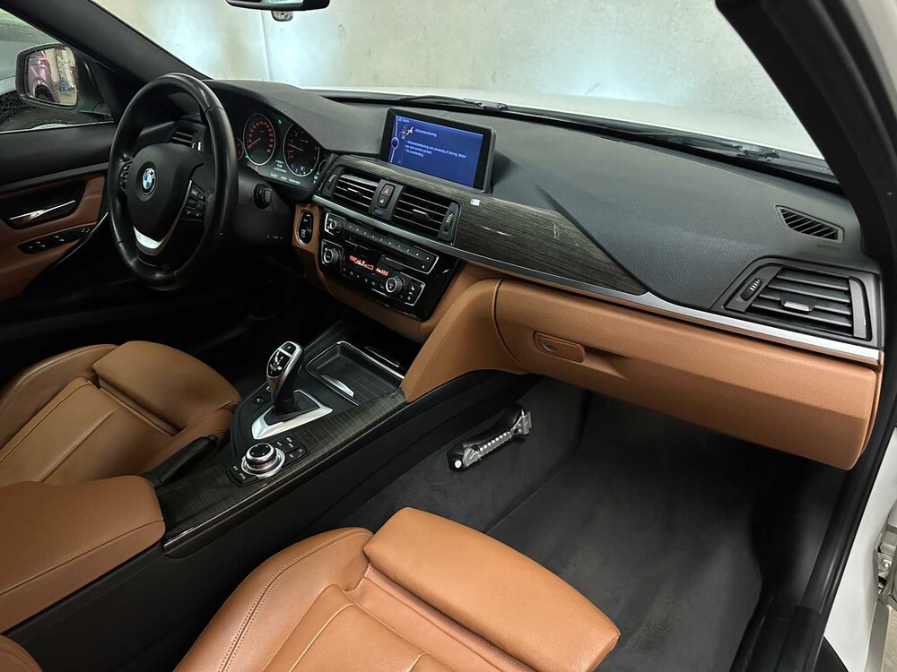 BMW 320i High Executive 184hp 2012 F30 3-Series (ORIGINAL-UK), 97-TSH-3