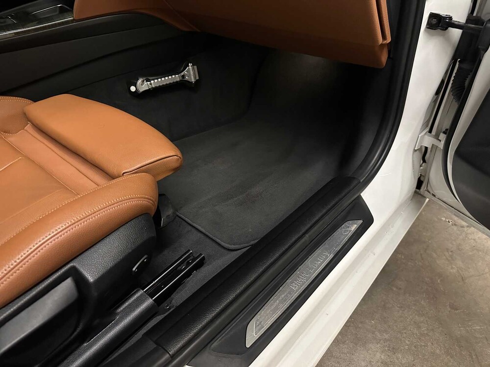 BMW 320i High Executive 184hp 2012 F30 3-Series (ORIGINAL-UK), 97-TSH-3