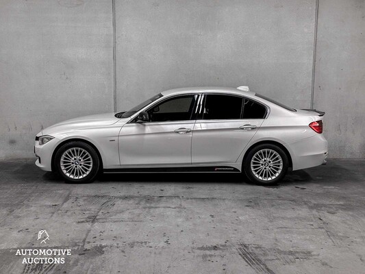 BMW 320i High Executive 184hp 2012 F30 3-Series (ORIGINAL-UK), 97-TSH-3