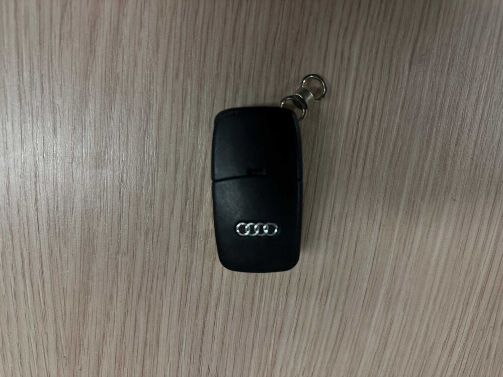 Audi S4 Avant 4.2 V8 Quattro Pro Line 344PS APK 2004, XR-628-F -Youngtimer-