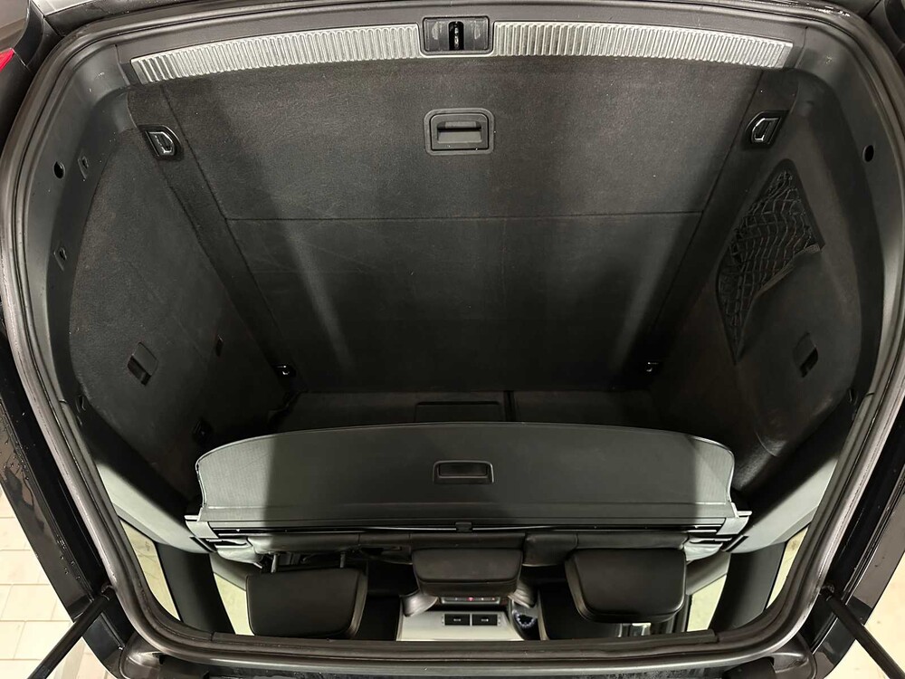 Audi S4 Avant 4.2 V8 Quattro Pro Line 344PS APK 2004, XR-628-F -Youngtimer-