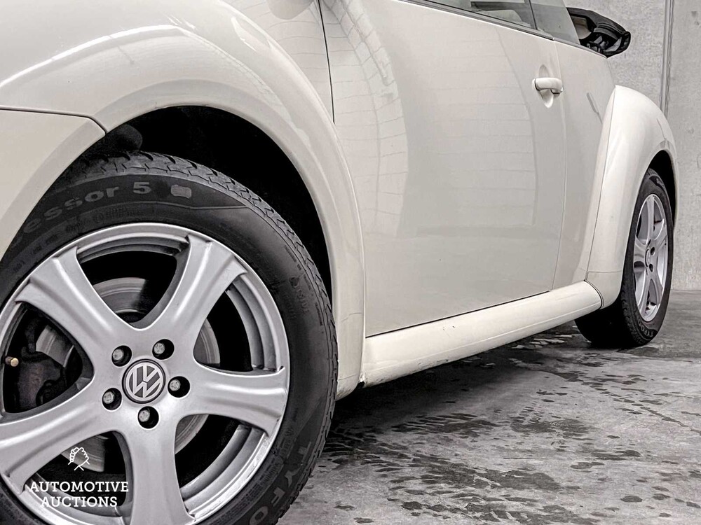 Volkswagen New Beetle Cabriolet 1.6 Highline 102PS 2003, 5-ZPV-59