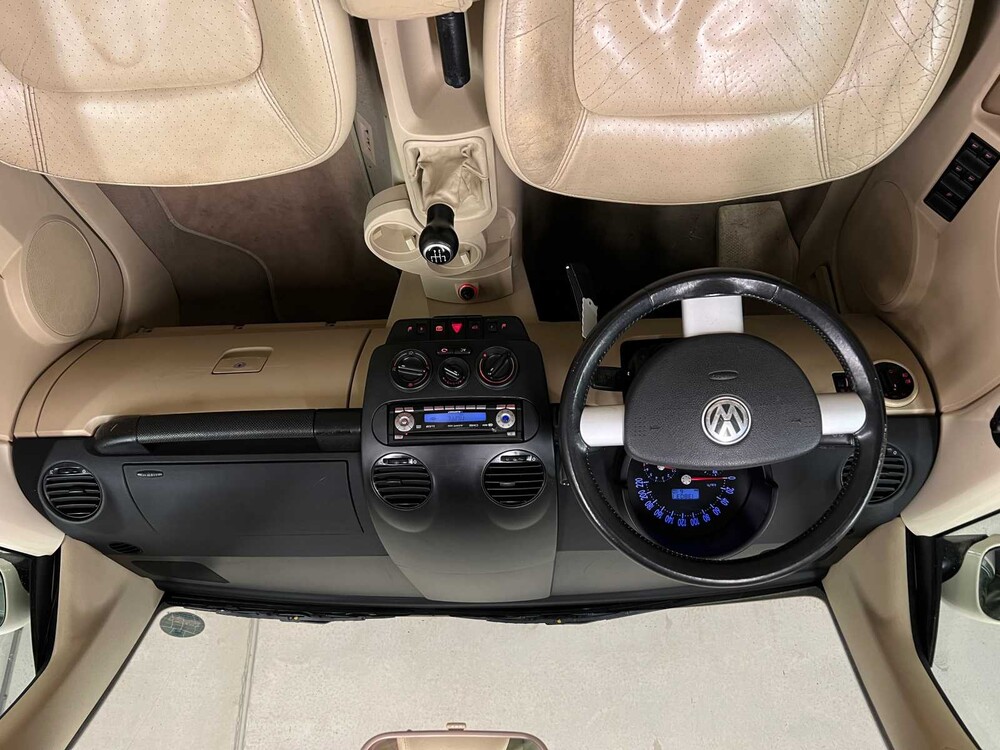 Volkswagen New Beetle Cabriolet 1.6 Highline 102PS 2003, 5-ZPV-59