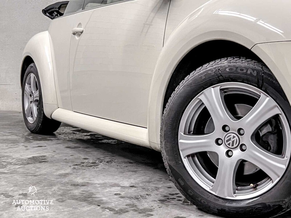 Volkswagen New Beetle Cabriolet 1.6 Highline 102PS 2003, 5-ZPV-59