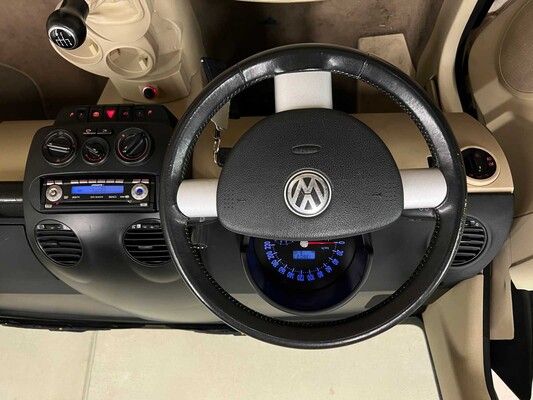Volkswagen New Beetle Cabriolet 1.6 Highline 102PS 2003, 5-ZPV-59
