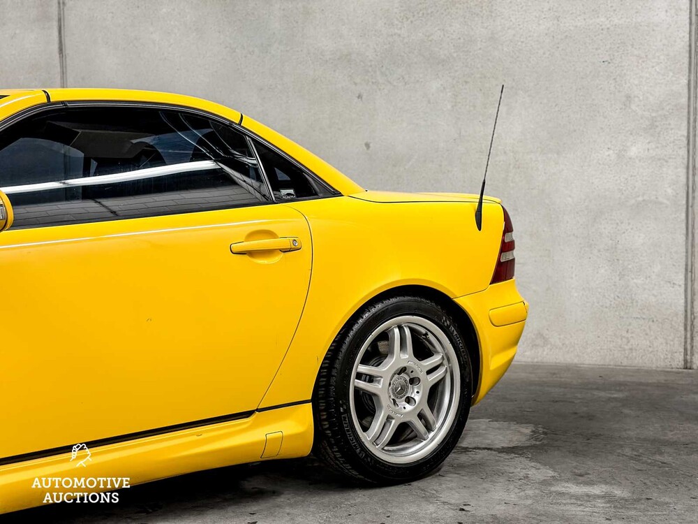 Mercedes-Benz SLK32 AMG Cabriolet 354hp 2002 SLK-Class -Youngtimer-