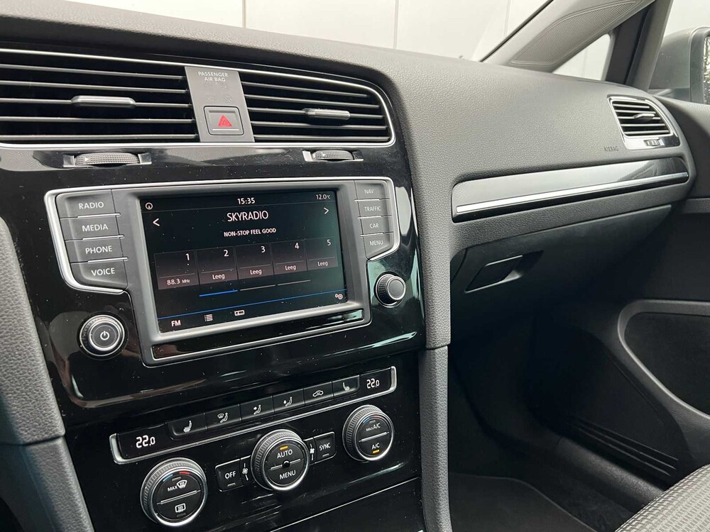 Volkswagen Golf Variant 1.6 TDI Connected Series 110PS 2017 ORIG-NL, NJ-302-T