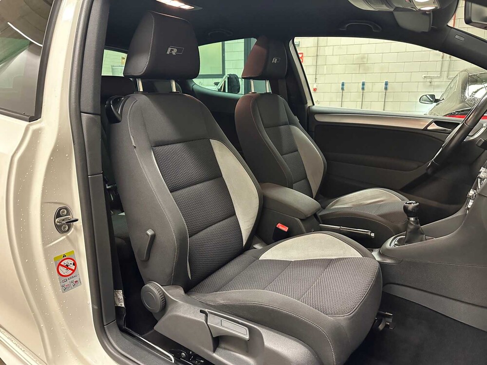 Volkswagen Golf R-Line 1.4 TSI Highline 160PS 2010, RK-069-N