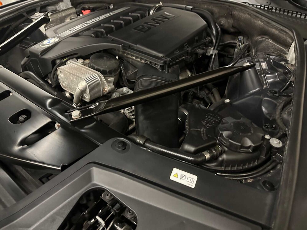 BMW 535i Touring M-Sport High Executive 306hp 2011 5 Series, 2-XVX-07