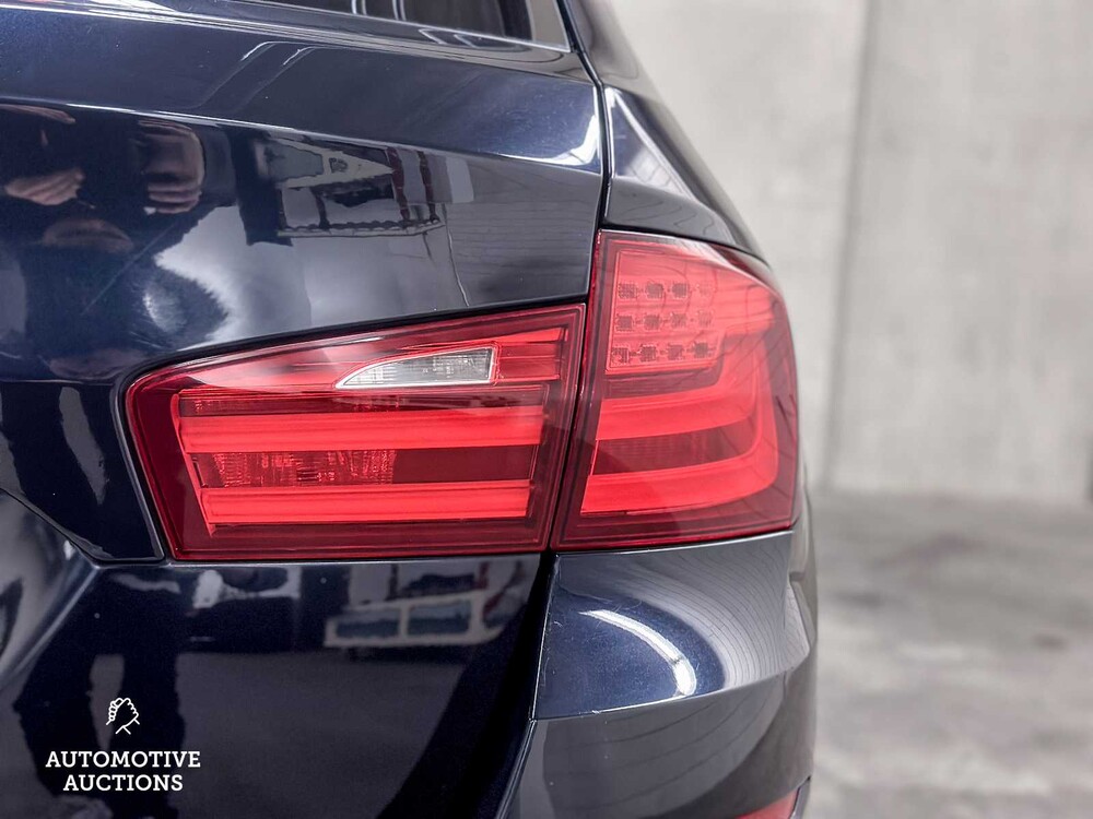 BMW 535i Touring M-Sport High Executive 306hp 2011 5 Series, 2-XVX-07
