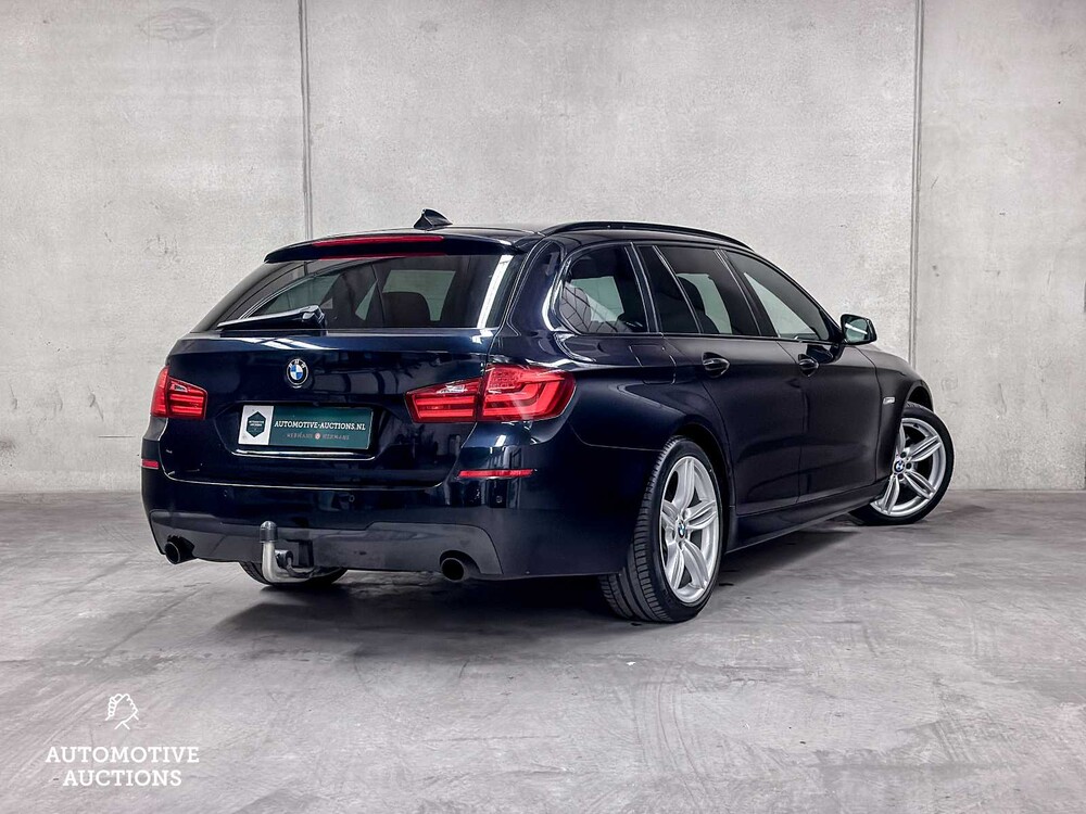 BMW 535i Touring M-Sport High Executive 306hp 2011 5 Series, 2-XVX-07