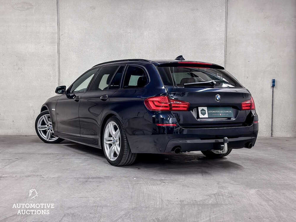 BMW 535i Touring M-Sport High Executive 306hp 2011 5 Series, 2-XVX-07