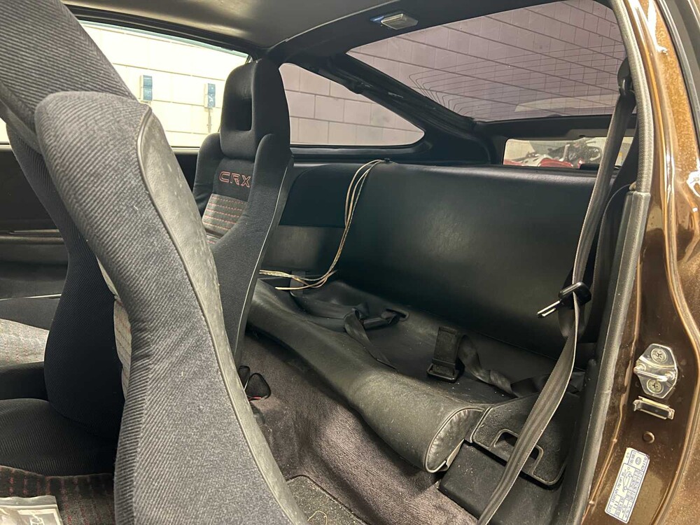 Honda CRX 1.4 90hp 1991, T-865-KZ