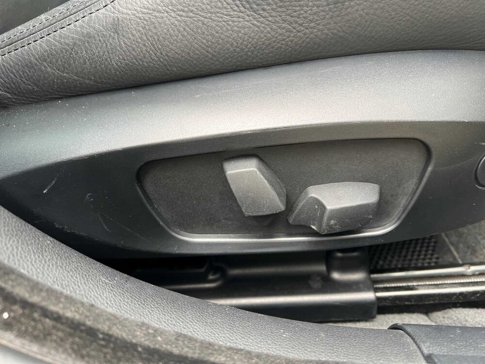 BMW 330xi Touring Executive 272PS 2007 ORIG-NL 3er, 82-ZB-BD