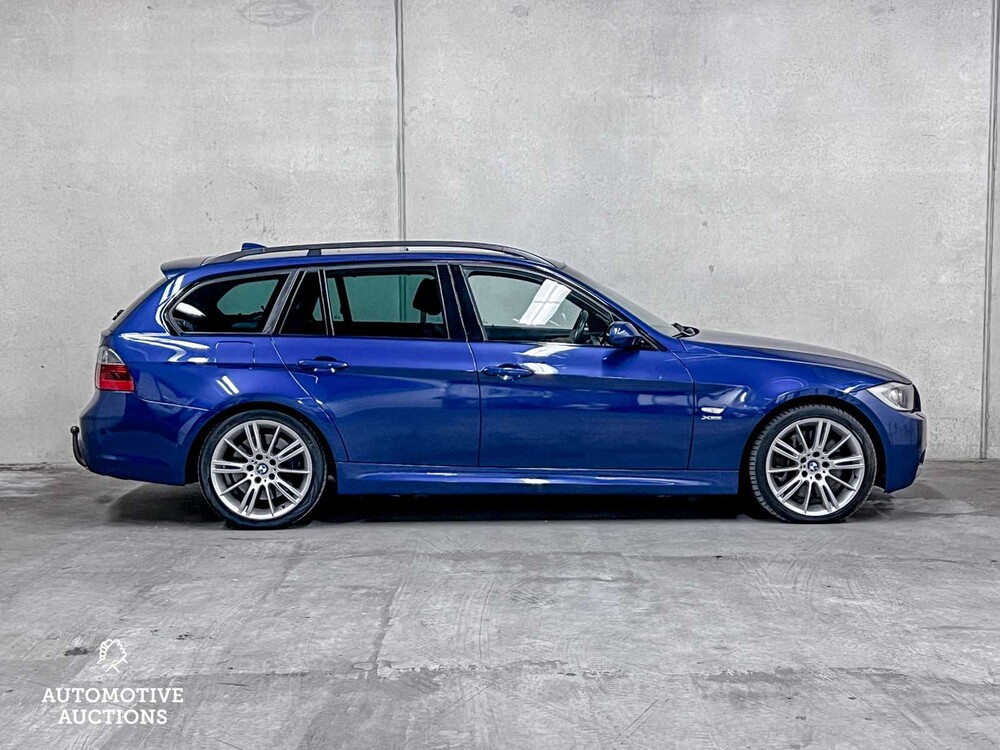 BMW 330xi Touring Executive 272PS 2007 ORIG-NL 3er, 82-ZB-BD