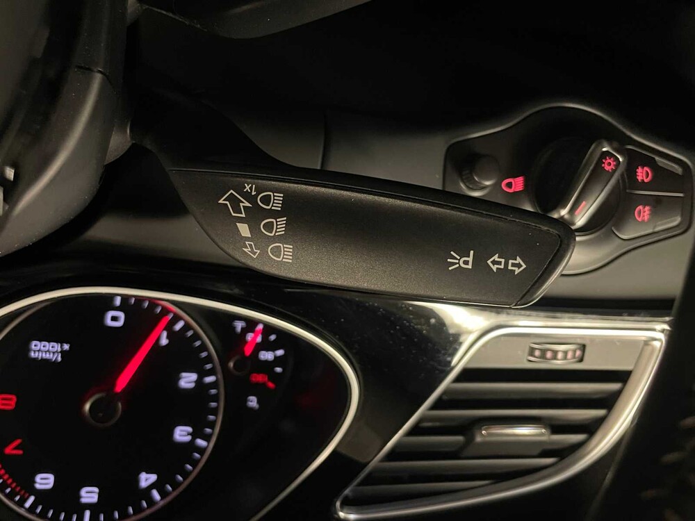 Audi A4 Avant S-Line 1.8 TFSI S Edition 170PS 2015 (ORIGINAL-NL) -AUTOMATIK-, GL-804-T