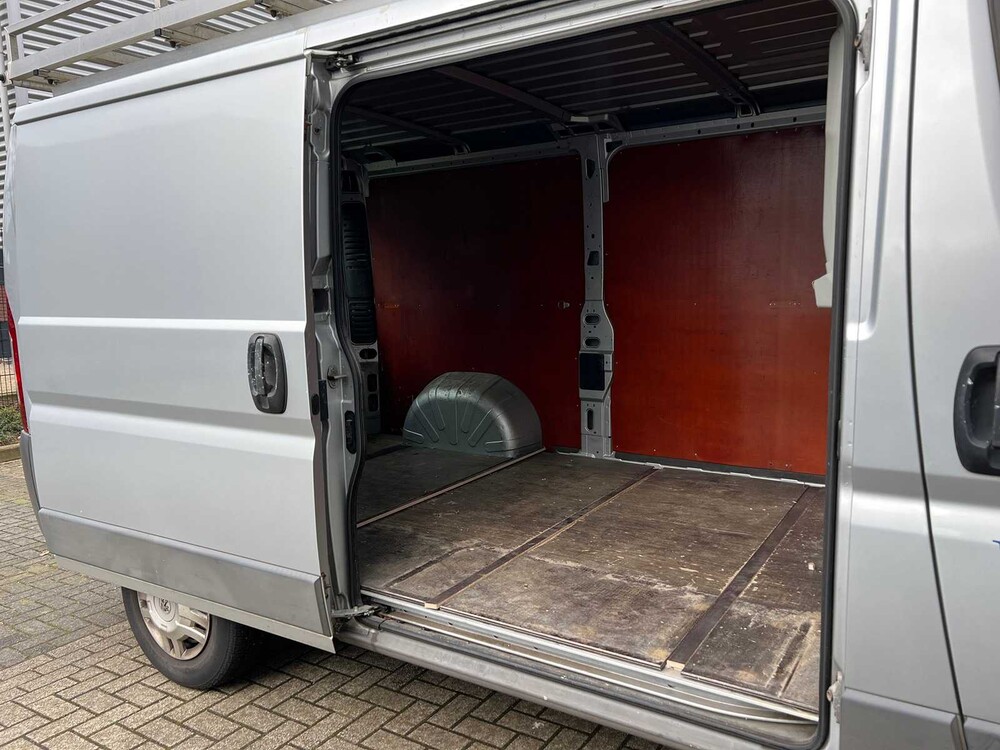 Peugeot Boxer 330 3.0 HDI L2H2 158PS 2009 (ORIGINAL-UK) Nutzfahrzeug, 82-VZT-6 Youngtimer