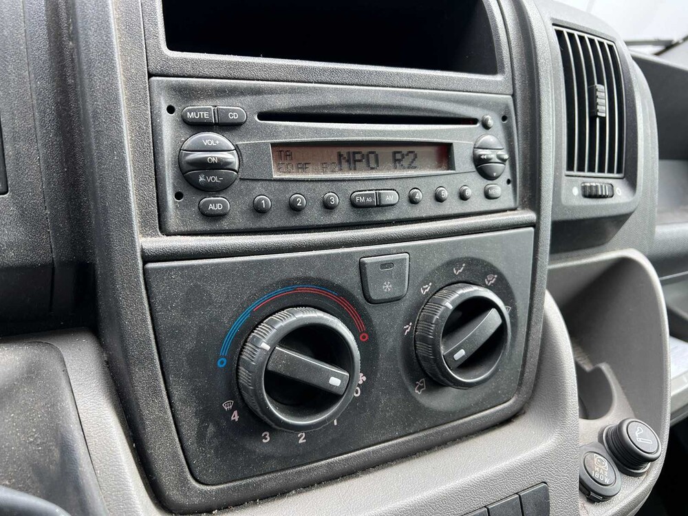 Peugeot Boxer 330 3.0 HDI L2H2 158PS 2009 (ORIGINAL-UK) Nutzfahrzeug, 82-VZT-6 Youngtimer