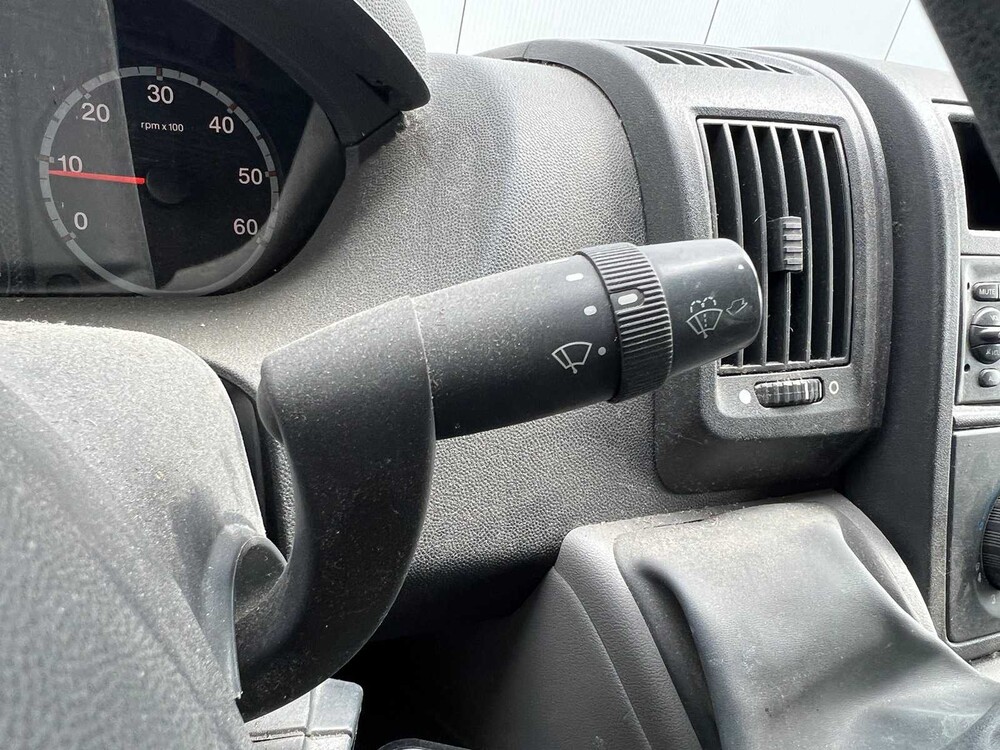 Peugeot Boxer 330 3.0 HDI L2H2 158PS 2009 (ORIGINAL-UK) Nutzfahrzeug, 82-VZT-6 Youngtimer