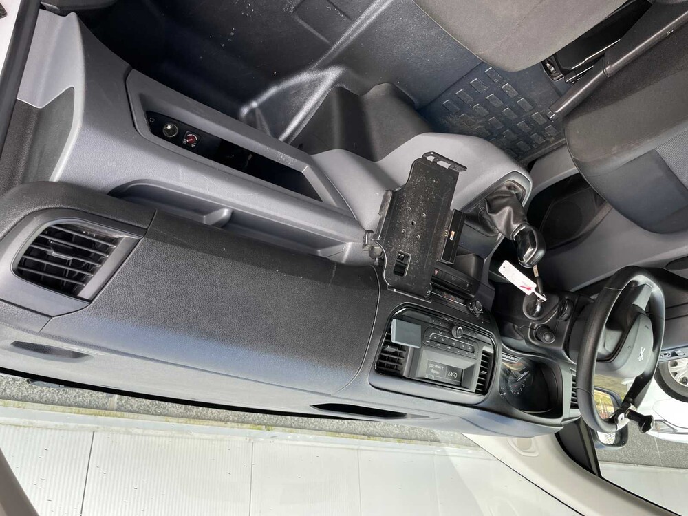 Peugeot Export 226S 1.6 Blue HDI 95 Premium 95hp 2017 Commercial Vehicle (ORIGINAL-GB), V-510-HH