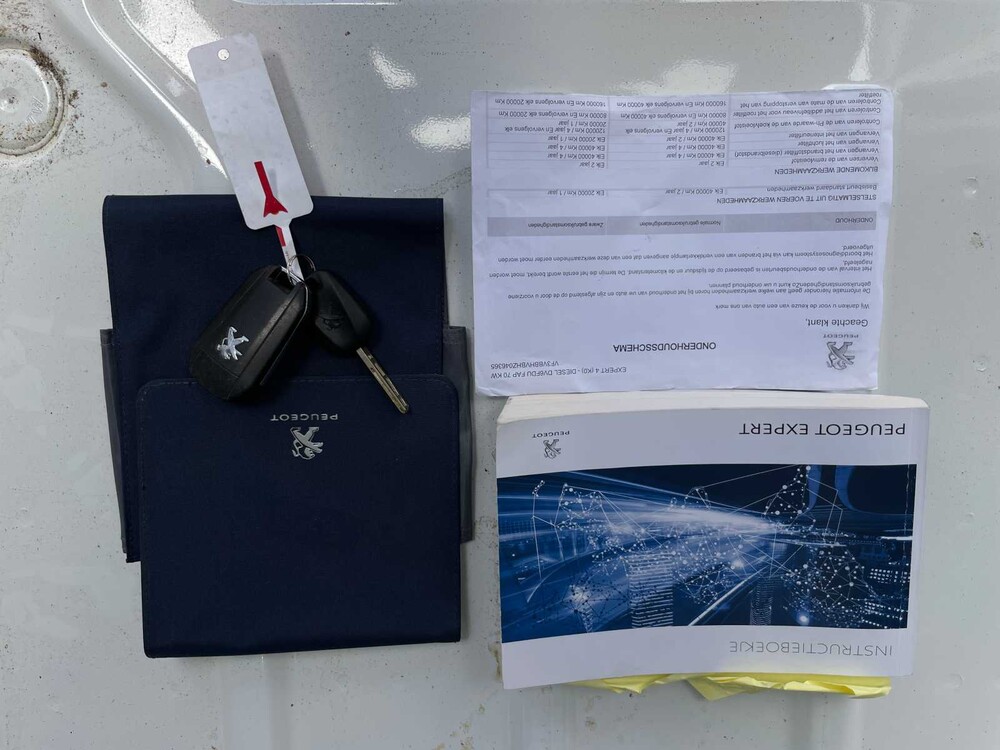 Peugeot Export 226S 1.6 Blue HDI 95 Premium 95hp 2017 Commercial Vehicle (ORIGINAL-GB), V-510-HH